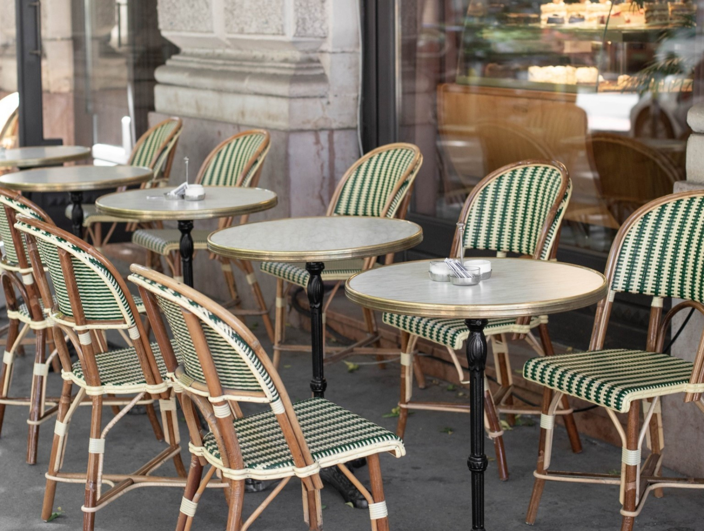 Outdoor dining in Budapest Wonderful terrace at Callas Café