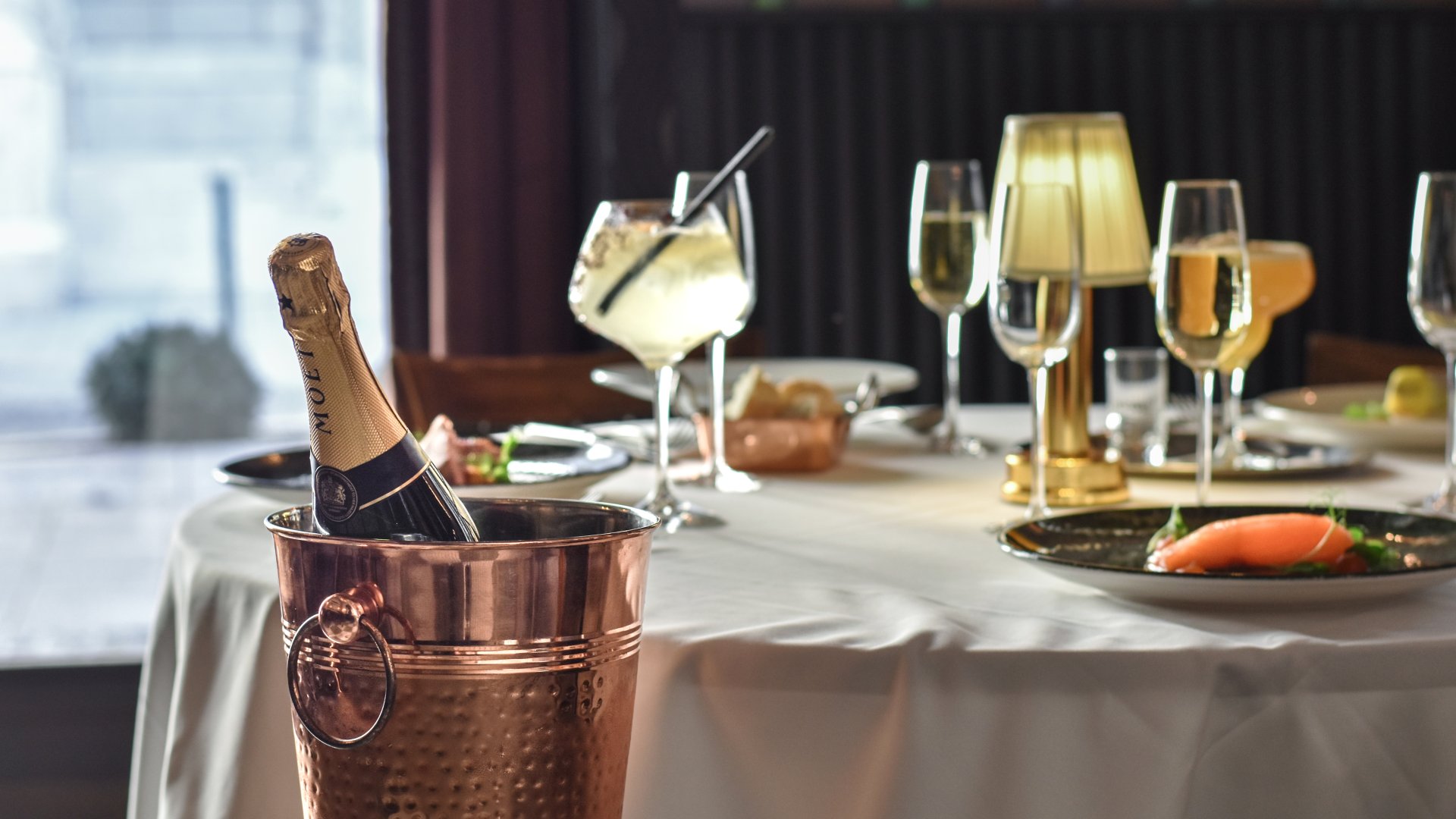 Stunning Budapest wedding venue for the unique