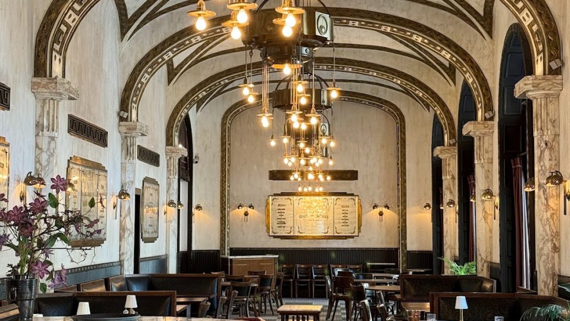 Grand Café – a cultural and social institution in Budapest