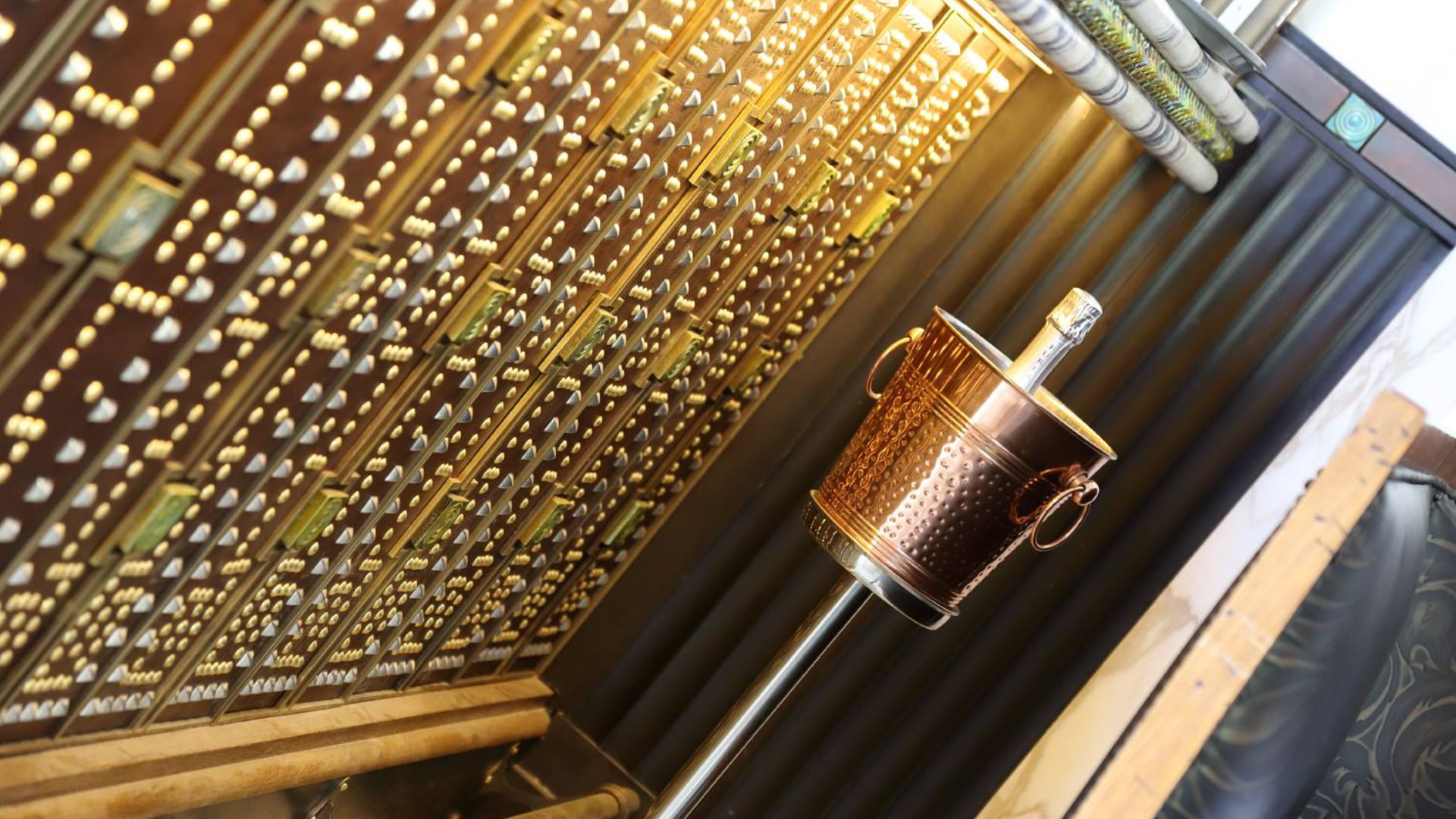 Renting an event venue in Budapest: How to find a premium venue?